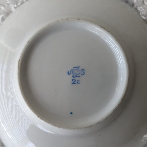 Lomonosov Porcelain Golden Frieze Cobalt 2 Tea Cups Saucers - 22 Karat Gold - Picture 5 of 11